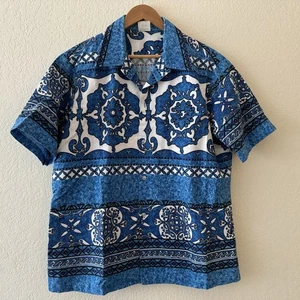 Vintage Holo Holo Hawaiian Shirt Button Down Mens XL Blue Floral Made in Hawaii - Picture 1 of 10