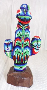 Cuentas de cactus mexicanas huichol sobre cera y arte en madera 7" H ¡EXCELENTE ESTADO USADO!! - Imagen 1 de 14