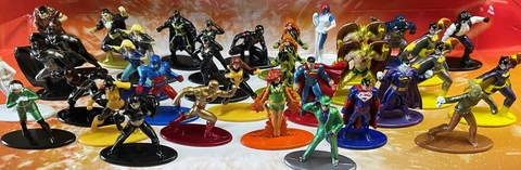 YOU CHOOSE! DC & MARVEL COMICS NANO METALFIGS  Combine shipping & save! x-men Cover