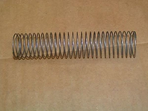 KAWASAKI KZ1100 KZ 1100 SHAFT POLICE CSR LTD KZ1000 1000 CARBURETOR SPRING - Picture 1 of 3