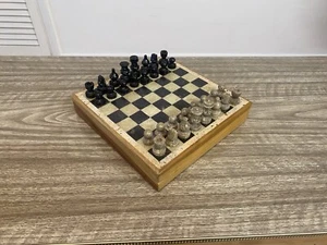 Amazing Vintage Gorara Stone Complete Chess Set - 20cm x 20cm - Picture 1 of 22