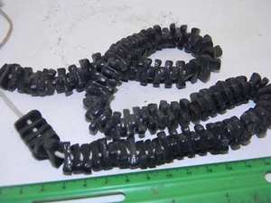 Cuentas de vidrio serpiente entrelazadas negras de 20" arte africano - Imagen 1 de 3