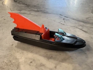 Vintage 1:64 Husky Corgi Juniors Batboat No Trailer - Picture 1 of 4
