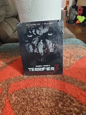 Terrifier 3 - Collector's Ed. w. Steelbook (4K UHD + Blu-ray, Region Free) *NEW* - Image 1 of 4