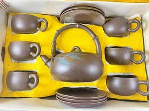 Juego de tetera de bambú de arcilla china vintage Yixing Zisha con 6 tazas y platillos origen - Imagen 1 de 10