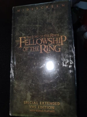The Lord of the Rings: The Fellowship of the Ring 2 VHS Special Extended Edition - Image 1 of 4