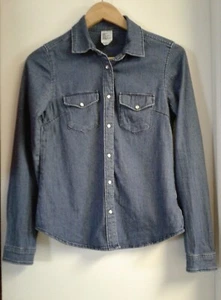 & Denim Women's Button Up Shirt Blue Denim Pearl Snaps Size 8 - Picture 1 of 5