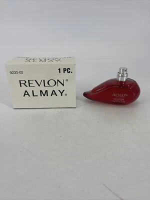Probador de eau de toilette para mujer Revlon Love Is On 1,7 fl oz 50 ml Foto 1 de 4
