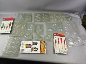 Lot of 18 Vintage Plastic Chocolate Molds - Picture 1 of 7
