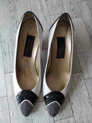 Женские черно-белые туфли на котятином каблуке Sesto Meucci of Florence размер 7N - Изображение 1 из 4