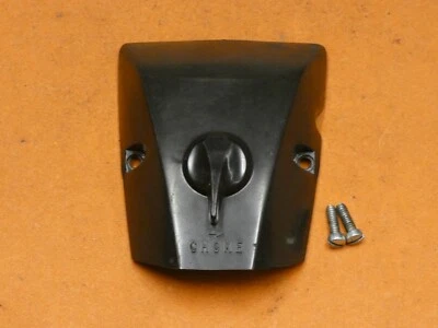 Cubierta de filtro de aire Poulan 1800 2000 2300 con tornillos negro 530024965 Foto 1 de 2