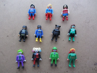 Kinder Playmobil DC figures. Multiple characters. Select your figure.  - Image 1 of 2