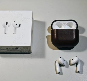 Original Apple Airpods 4 mit Echtleder Hülle (Sehr gut) - Photo 1/4