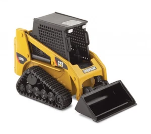 1:32 Caterpillar 247B2 Multi Terrain Loader with Attachments (55102) - Picture 1 of 4