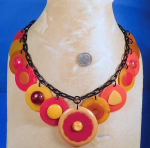 Flower Poker Chip Necklace 1940s Upcycled Bakelite Multi-Color Reds Buttons OOAK - Picture 1 of 8