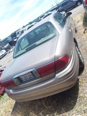 Used Fuel Injection Throttle Body fits: 2002 Buick Lesabre Throttle Valve Assemb - Image 1 of 4