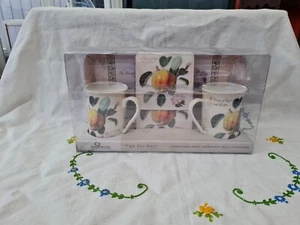 Creative Tops té para dos - 2 tazas finas de China; bandeja para sándwiches; 2 posavasas manzanas - Imagen 1 de 6