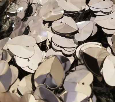 150 piezas de papel de coser artesanías vintage suelto corazón lentejuelas 15 mm metálico plateado Foto 1 de 2