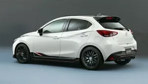 Se adapta a Mazda 2 demio 2014-2023 alerón del techo trasero difusor ala pintada negro brillante - Imagen 1 de 9