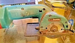MAKITA 5091D Cordless Circular Saw 3 3/8" 12V - Picture 1 of 3
