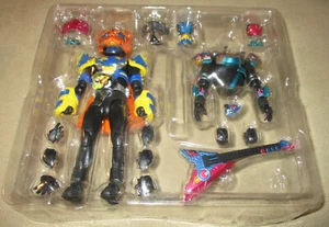 Bandai S.H.Figuarts Kamen Rider Punk Jack Monster Form Action Figure - NO BOX - Picture 1 of 4