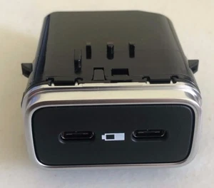 Cargador Mercedes-Benz 167-820-52-01 Unidad de conexión USB-C A1678205201 Q01 MM-Caja - Imagen 1 de 3