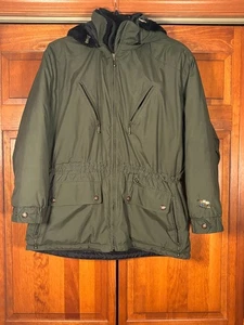 Obermeyer Gabriele Ski Parka Women’s 12 Green Black Hooded Thermolite Insulated - Picture 1 of 12