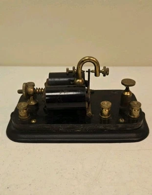 ANTIQUE RELAY SW-37 SIGNAL ELECTRIC MFG MENOMINEE MICH 150 OHMS  - Image 1 of 4