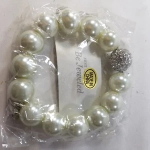 "One of a Kind" Faux Pearl Chico's Bracelet Rhinestone Cinny Murray - Picture 1 of 8