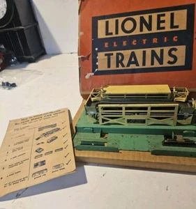Lionel No 3656 Stockyard Outfit Operating Cattle Platform W/ Box & Instructions - Picture 1 of 11