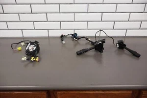 04-06 Cadillac XLR Power Tilt Steering Column Wiper/Signal Combo Switches Tested - Picture 1 of 20