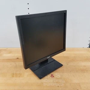 Acer V176L, LCD Computer Monitor, 17" Screen - USED - Picture 1 of 5