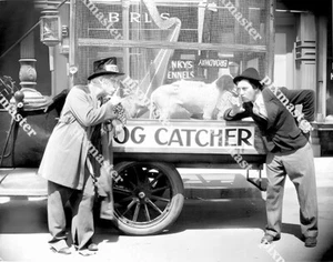 MARX BROTHERS 1932 HARPO & CHICO DOG CATCHER HORSE FEATHERS 11 X 14 POSTER CARD - Picture 1 of 1