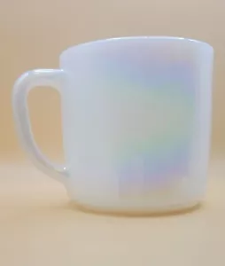 Vintage 1970s Federal Moonglow Pearl Irridescent Milk Glass Coffee Mug USA Made - Picture 1 of 9
