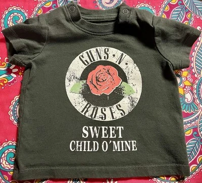Camisa H&M Guns N’ Roses Sweet Child O’ Mine Talla Recién Nacido Foto 1 de 4