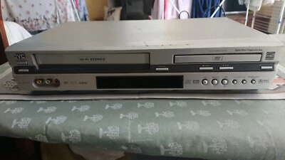 Combo Jvc HR-XVC32SUJ lettore dvd-vhs hifi 6 testine come ricambi - Immagine 1 di 2