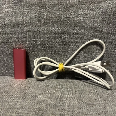 Apple iPod shuffle 3rd Generation (Late 2009) Pink (2GB) - Image 1 of 4