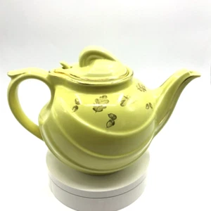 Vintage Hall PARADE Teapot Canary Yellow Mid Century Golden Oak Pattern 6 cup - Picture 1 of 14