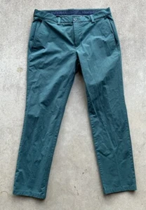 Vineyard Vines Performance Green Chino/Golf Pants Size 33x30 - Picture 1 of 15