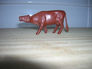 MARX 54MM MOOING COW STRAIGHT  TAIL VINTAGE 1950s WAGON TRAIN PLAYSET LIVESTOCK - Picture 1 of 7