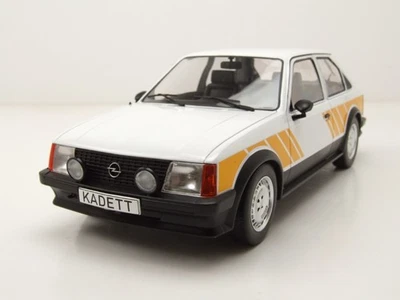 Opel Kadett D SR 1983 weiß gelb Modellauto 1:18 MCG - Bild 1 von 4