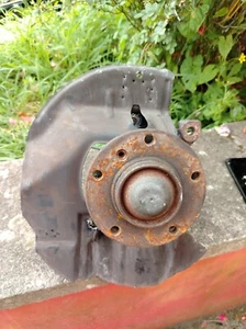 2007 bmw e85 z4 n/s passenger side complete front hub assembly - Picture 1 of 4