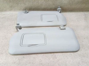 Par de viseras de sol izquierda derecha vinilo gris se adapta al 08-10 12-14 MAZDA 5 Z36-197114 - Imagen 1 de 5