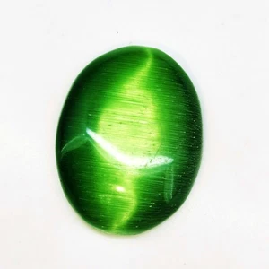 31x23 mm Katzenauge Edelsteinblatt grün lose Cabochon, glatte ovale Oberfläche - Bild 1 von 4