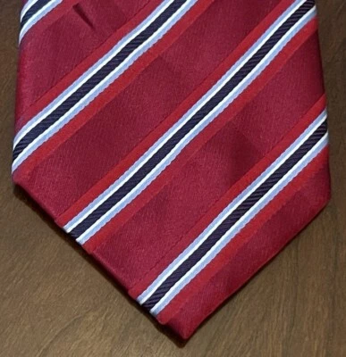 Corbata de cuello Kenneth Roberts platino rojo azul 100 % seda para hombre hecha en China Foto 1 de 4