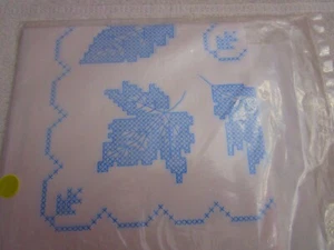 Fall Leaves Quilt Block Stamped Cross Stitch Kit #07-0014 (2003, Herrschners) - Picture 1 of 3