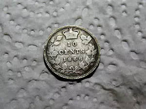 Moneda Victoria de 10 centavos de plata canadiense Canadá fecha grande 1886 R2 - Imagen 1 de 2