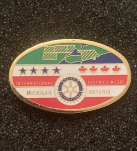 Michigan USA & Ontario Canada International Rotary Gold Tone Lapel Pin - SP4 - Picture 1 of 3