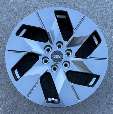 2022-24 Ford f150 Lighting Factory OEM Genuine 20" Wheel Gray NL381007BA - Image 1 of 4