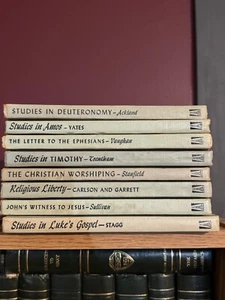 Lot Of 8 Church Study Course Books - Imagen 1 de 12